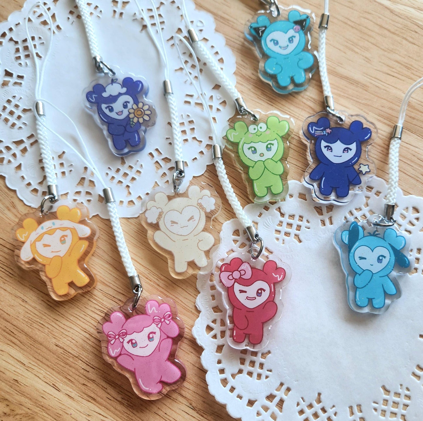 Twice Lovely x Sanrio Glitter Phone Charm